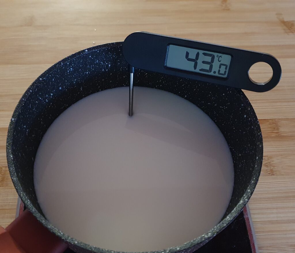 latte a 43° per preparare lo yogurt in casa