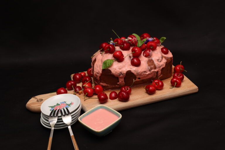 Scopri di più sull'articolo Plumcake con yogurt e ciliegie