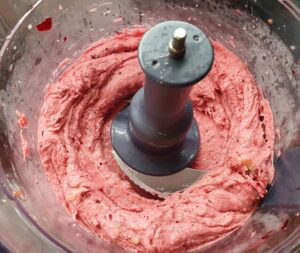 preparazione gelato alle ciliegie senza zucchero