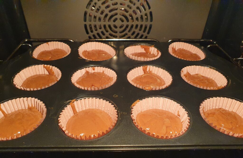 cupcakes al cioccolato da cuocere in forno
