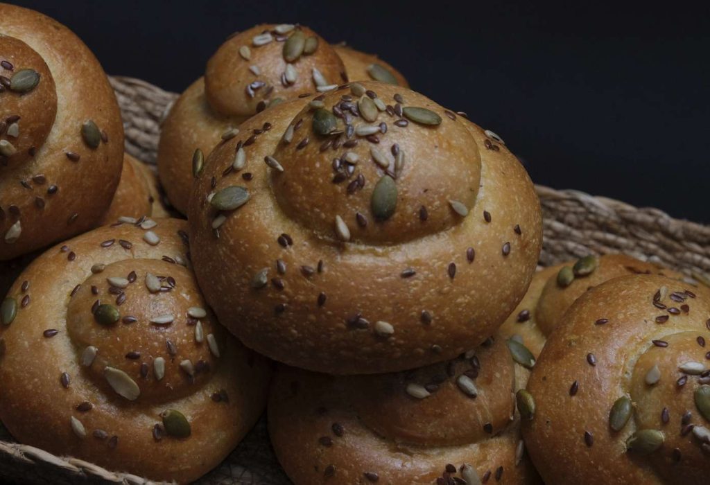Brioches col tuppo salate