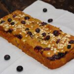 Pane ai mirtilli con avena e yogurt